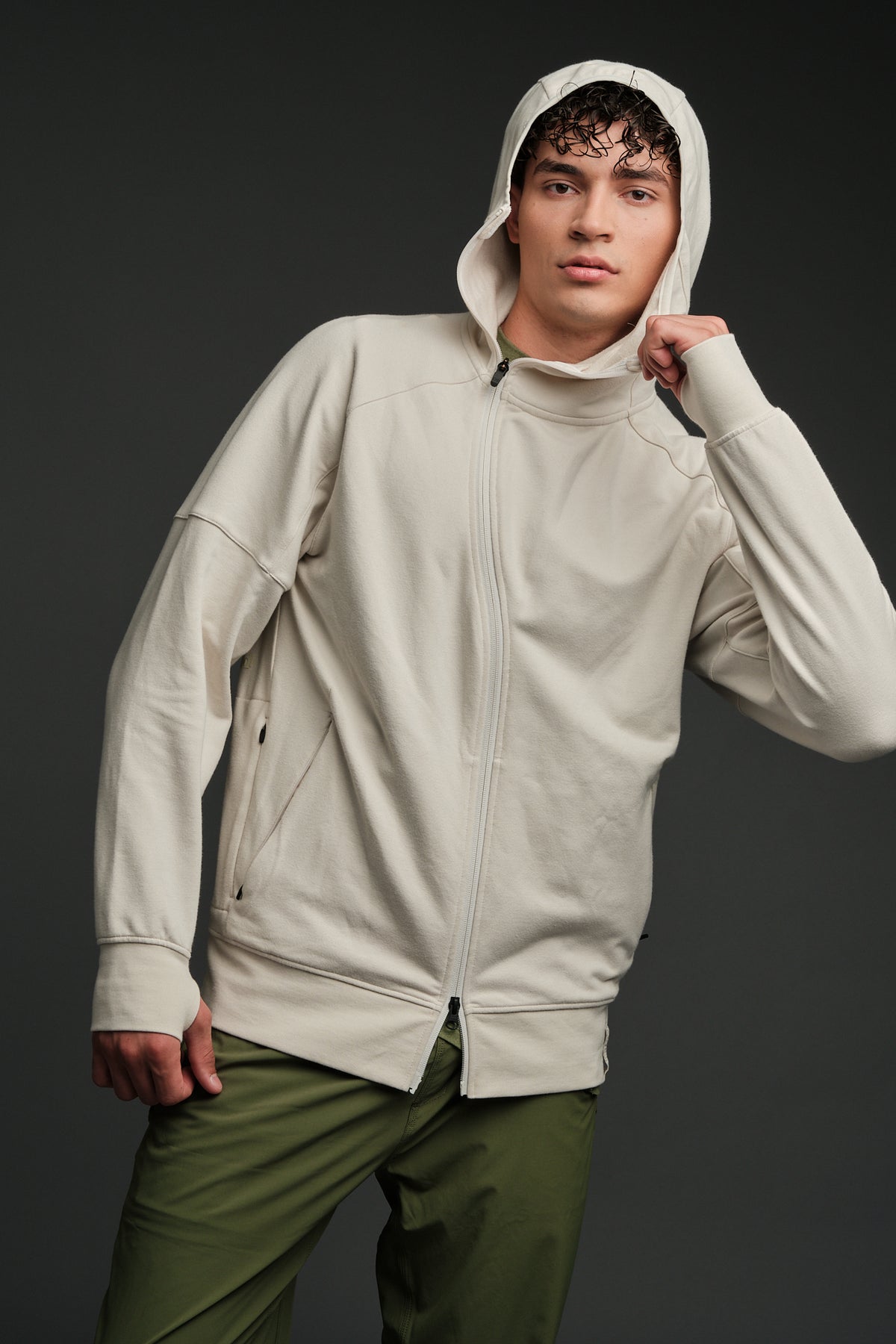 RIDDLE HOODIE