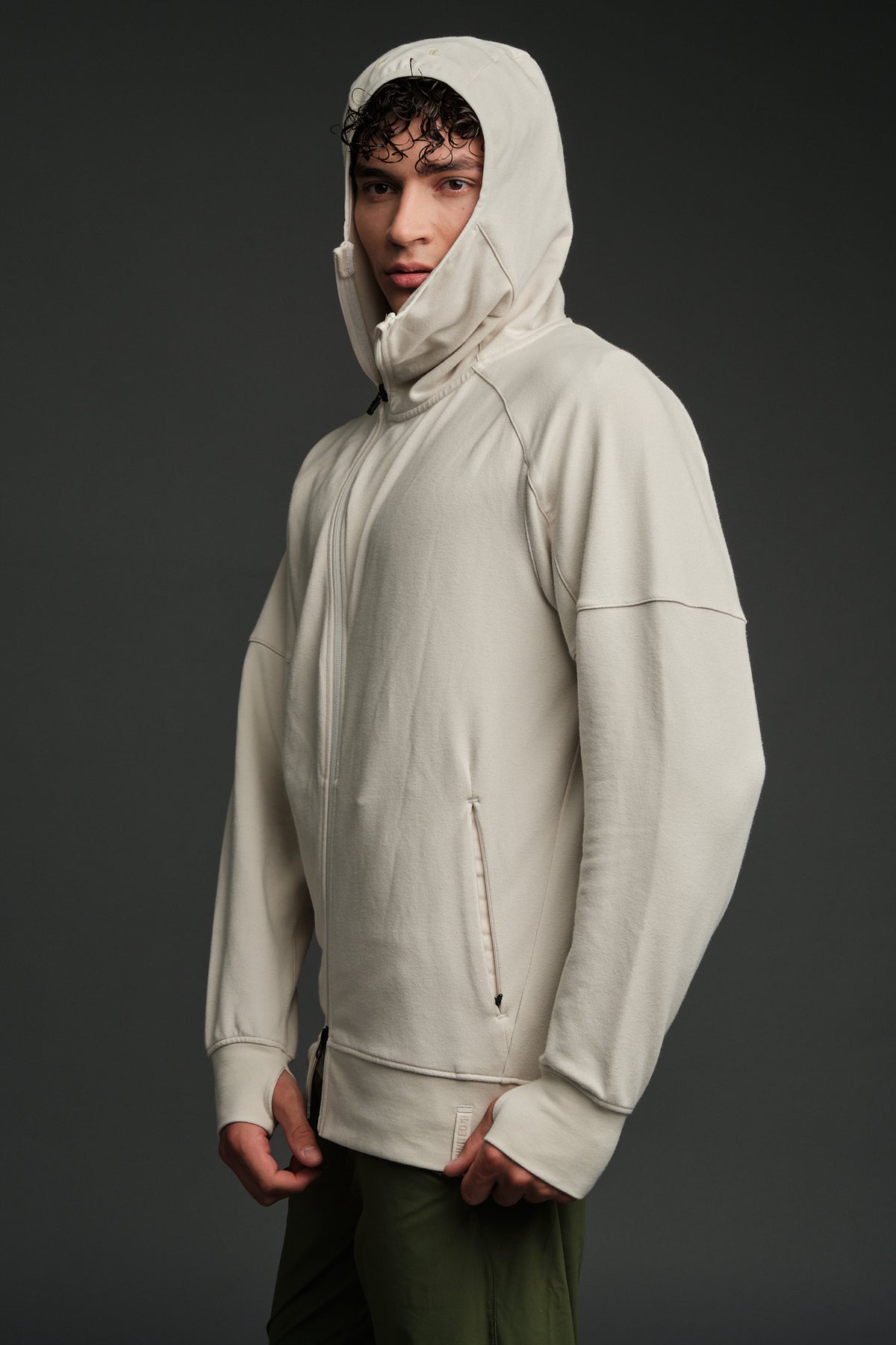 RIDDLE HOODIE