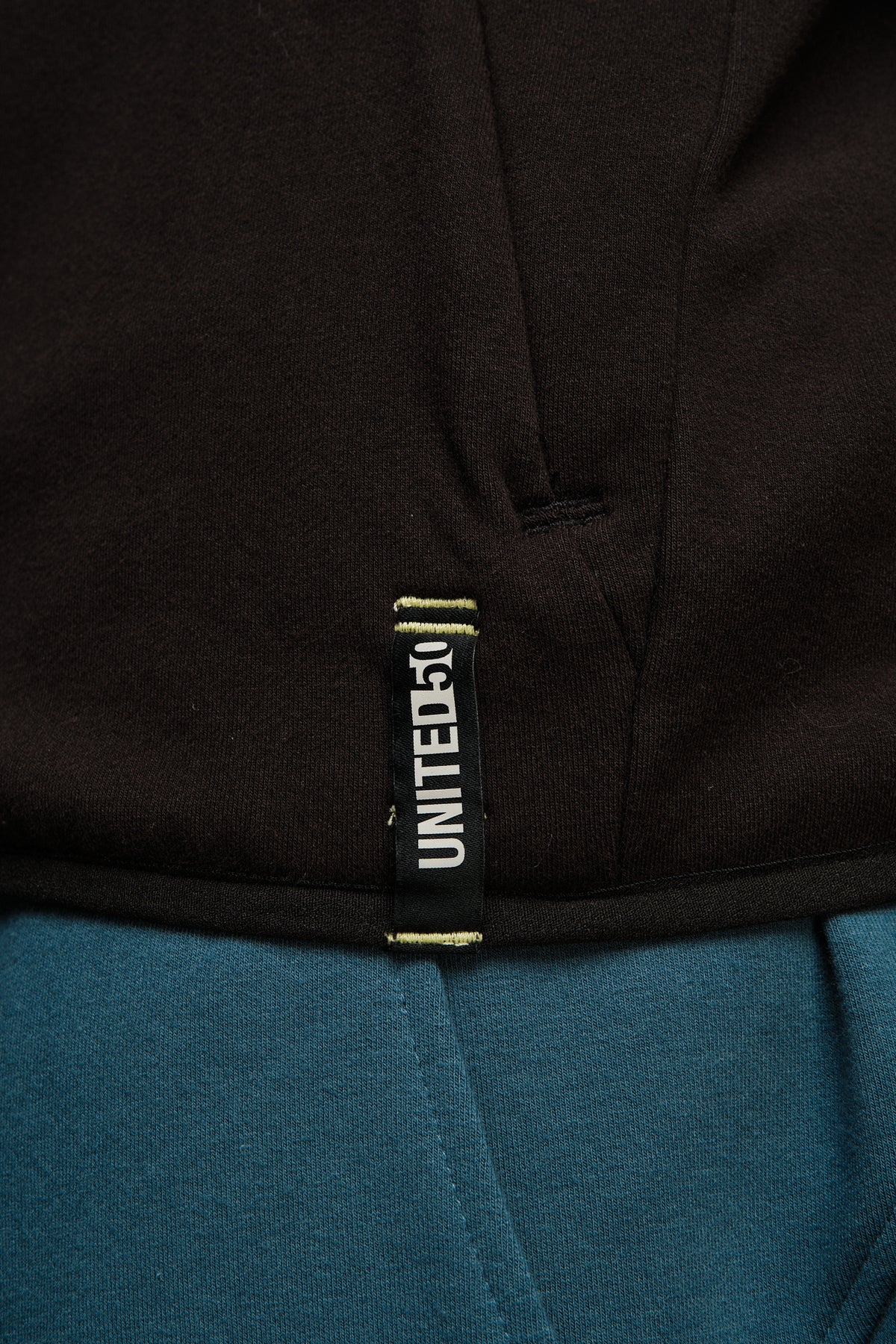BLUE BIRD MOCK NECK