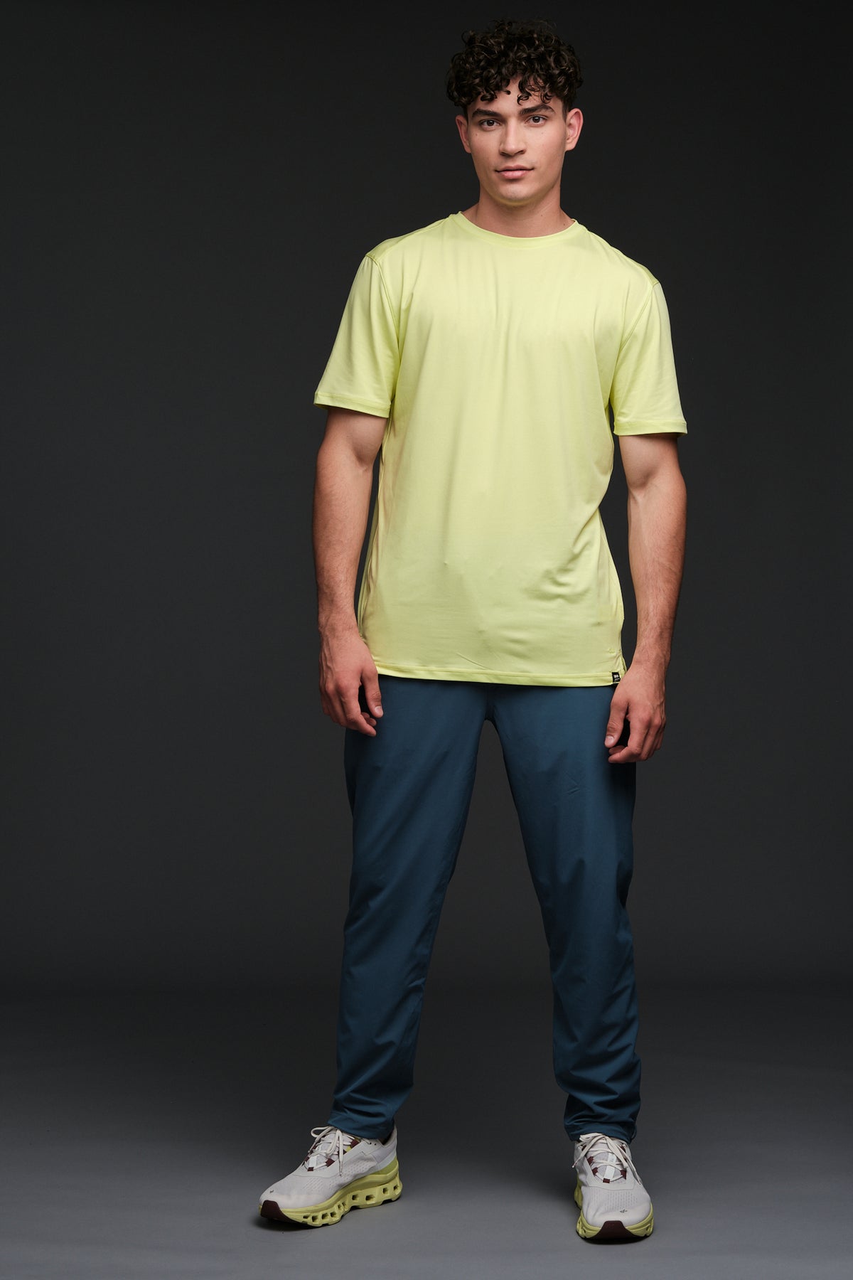 TOP OF THE WORLD TRAINING TEE (Training fit)