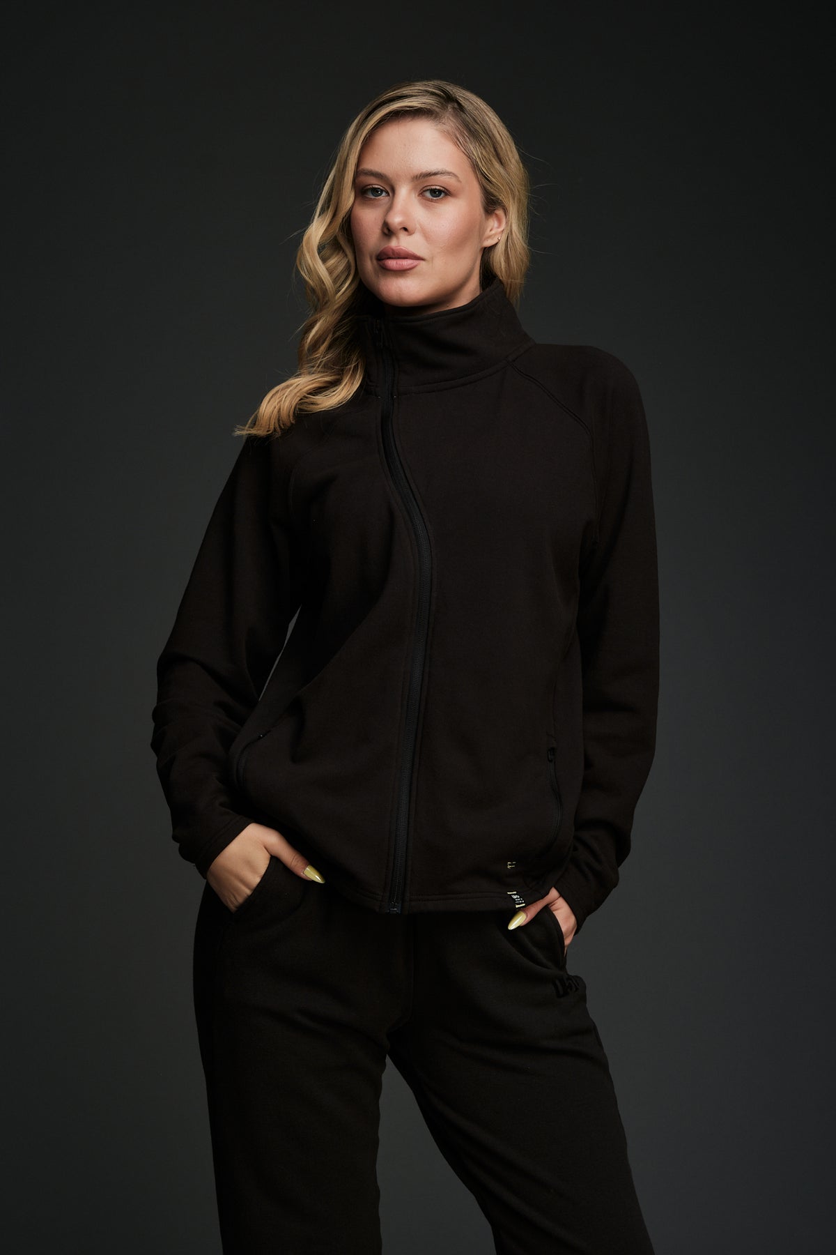 JEWEL AVE MOCK NECK