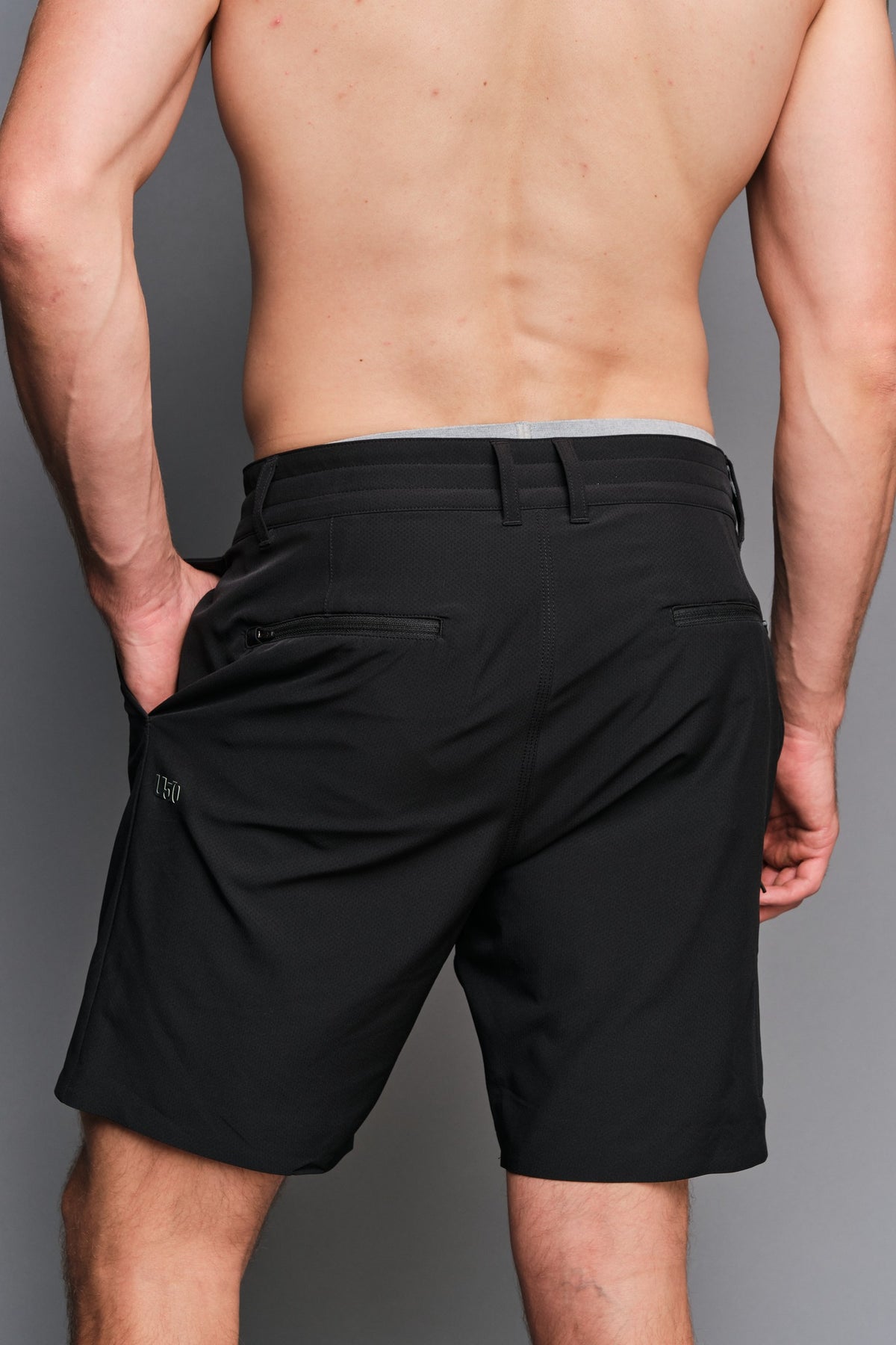 COASTLINE SHORT (HYBRID WALK SHORT)
