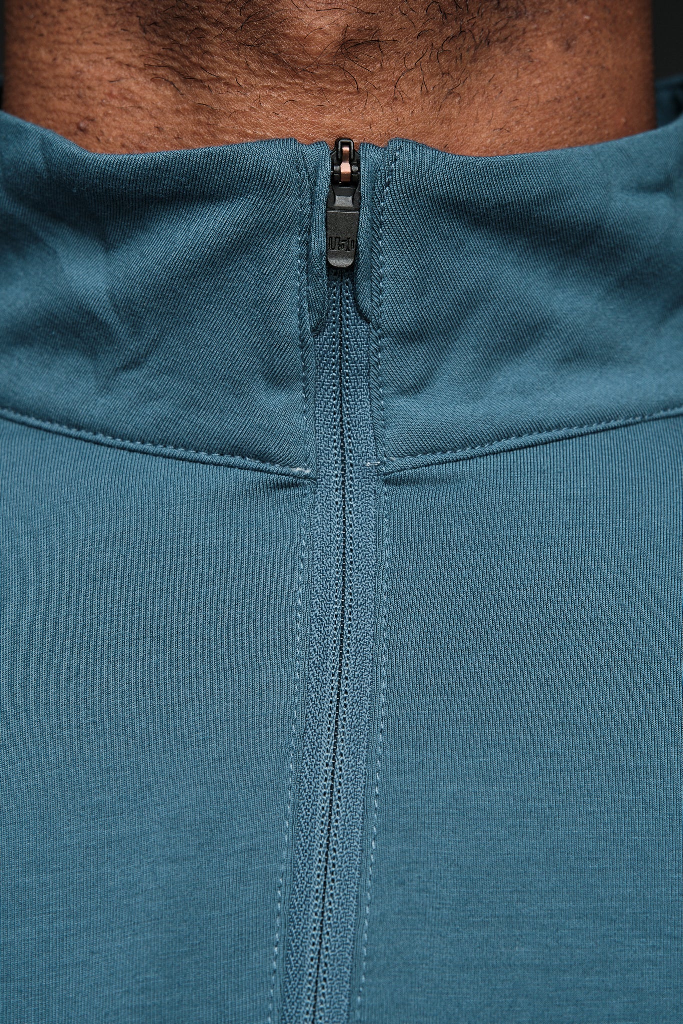 THE COVE QZ MOCK NECK