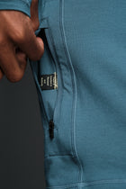 THE COVE QZ MOCK NECK