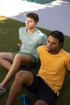 TOP OF THE WORLD TRAINING TEE (Training fit)