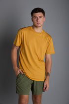 TOP OF THE WORLD TRAINING TEE (Training fit)