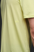 TOP OF THE WORLD TRAINING TEE