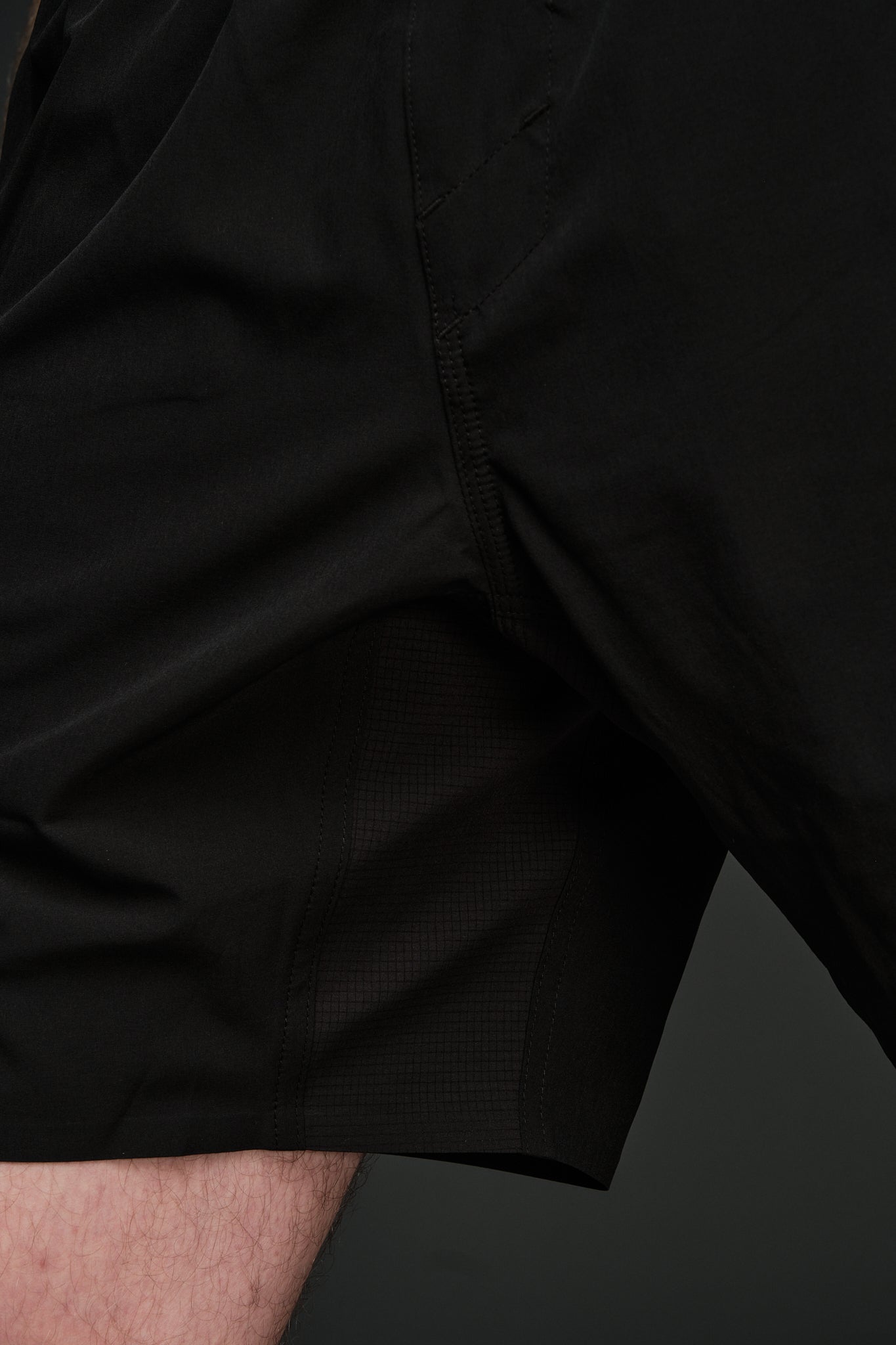 LANG 7.5" (UNLINED) SHORT