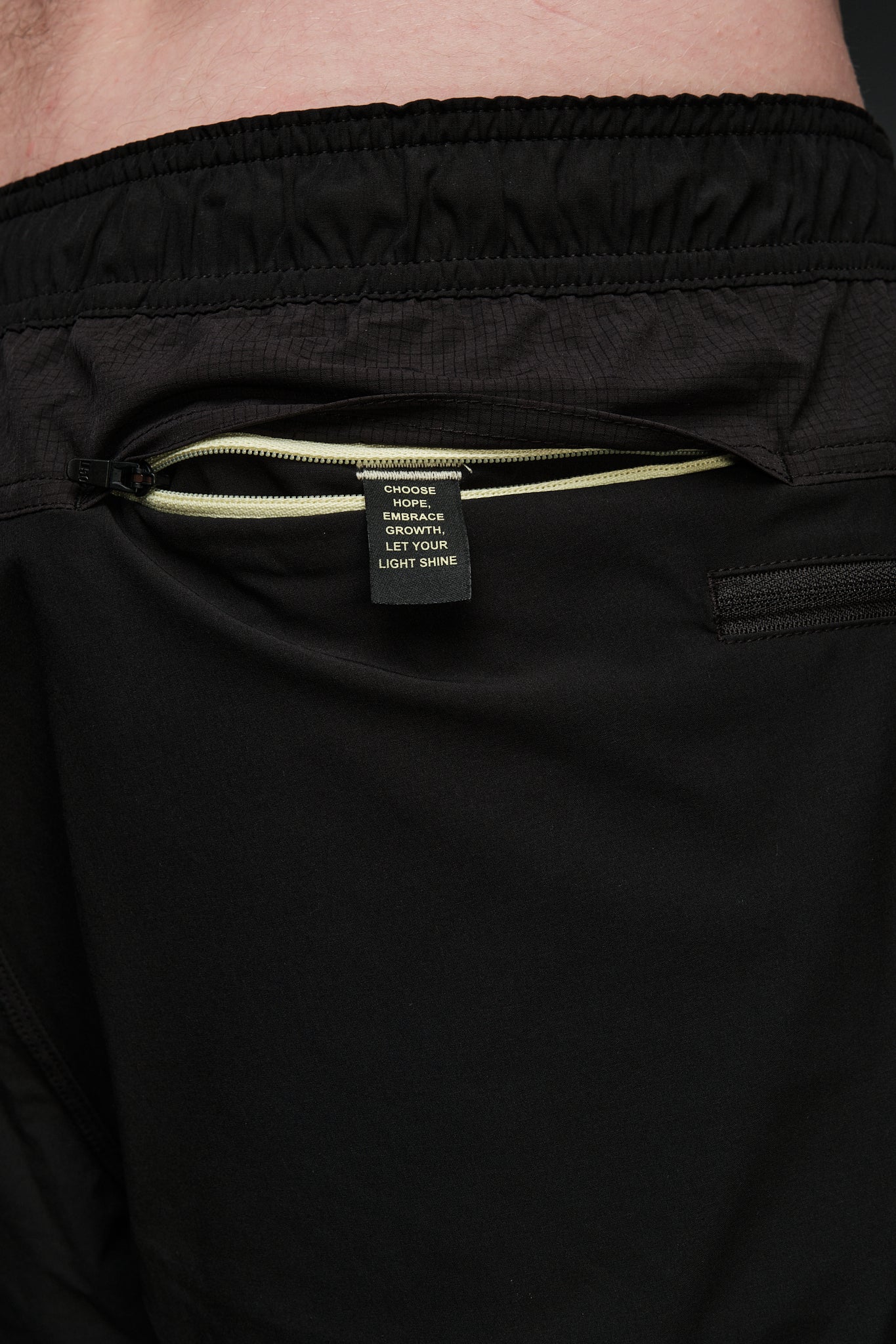 LANG 7.5" (UNLINED) SHORT