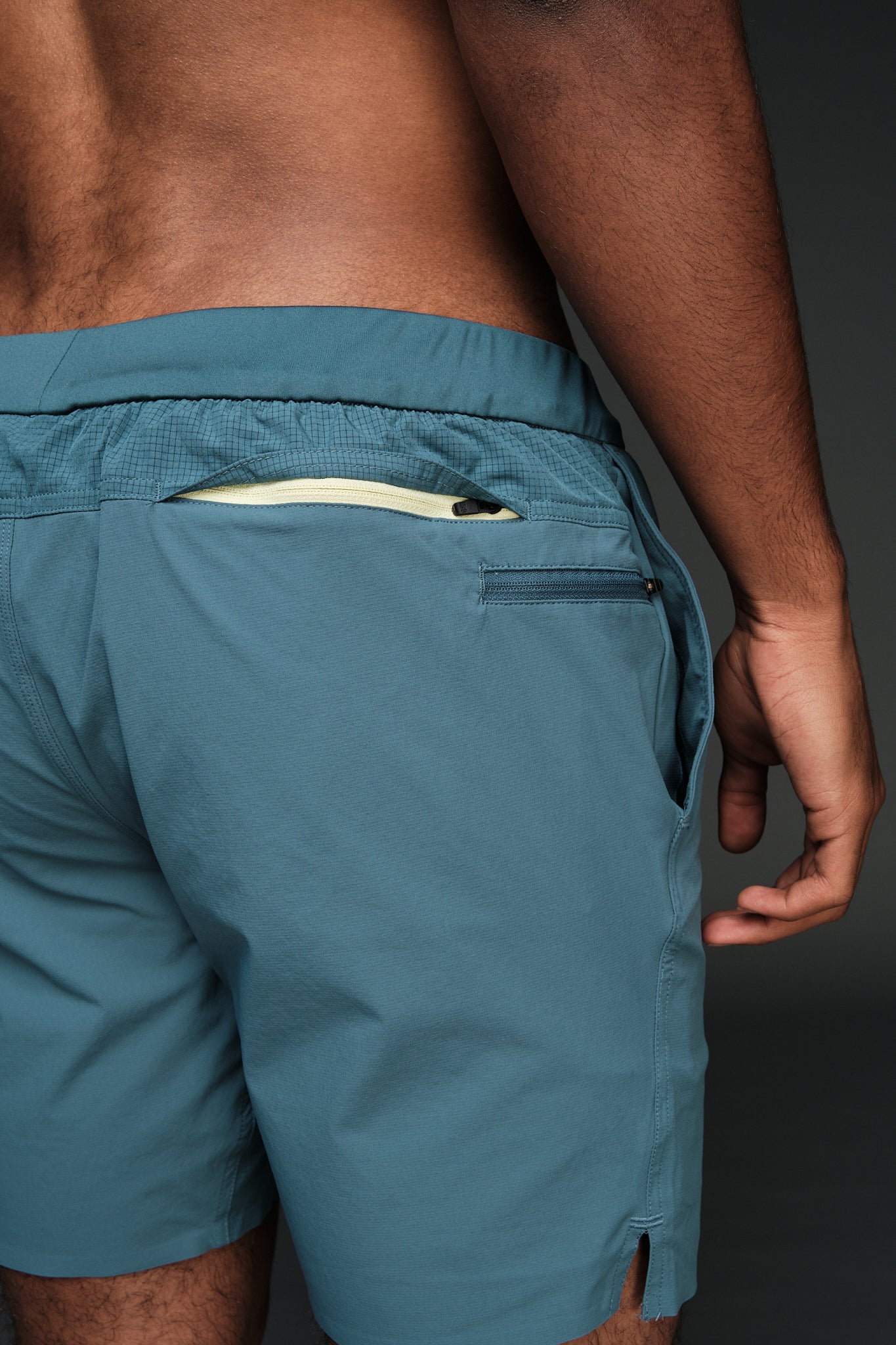 ALTA 7.5" (UNLINED) COMFORT SHORTS