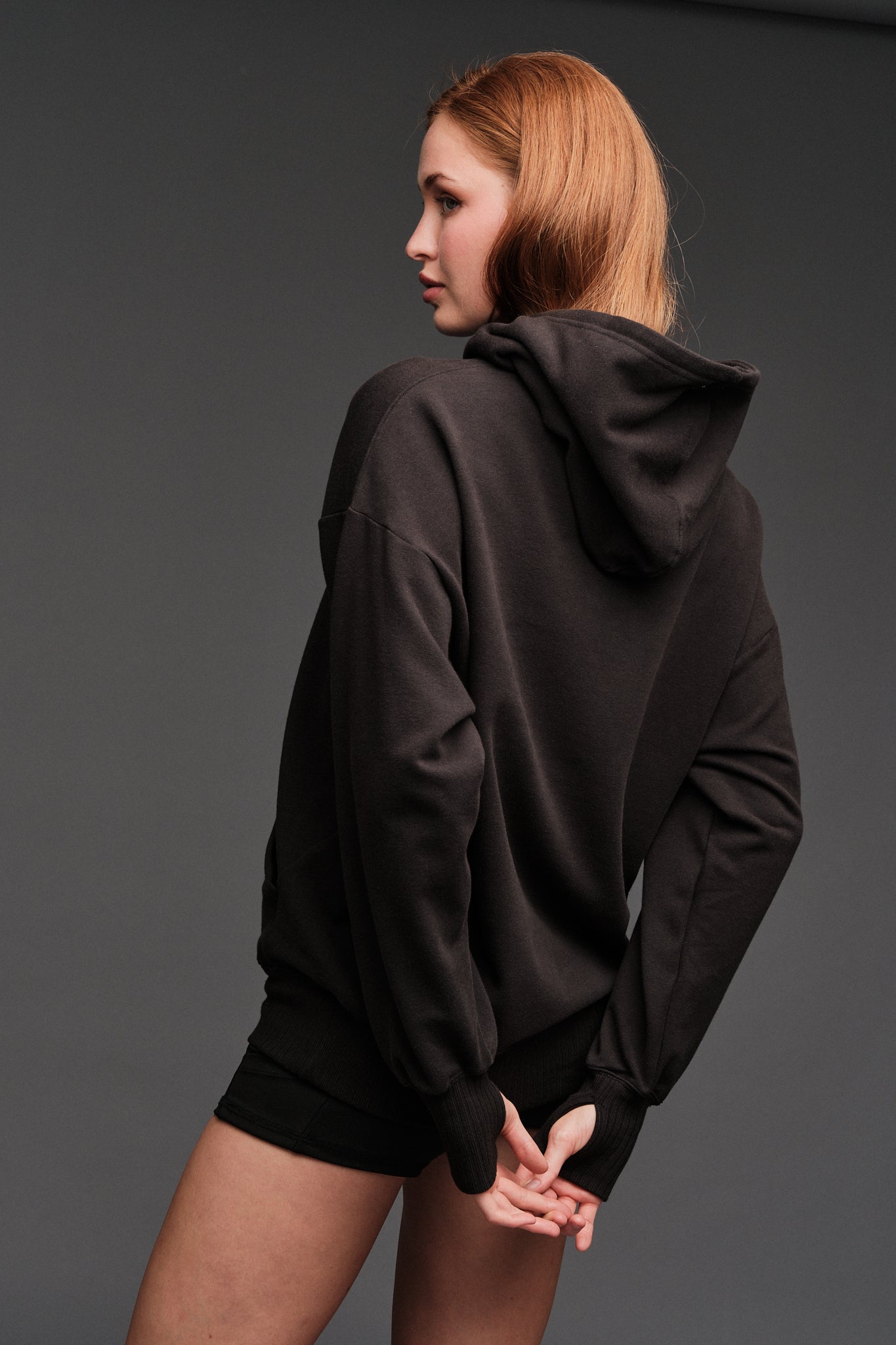 ALIGNED PULLOVER HOODIE