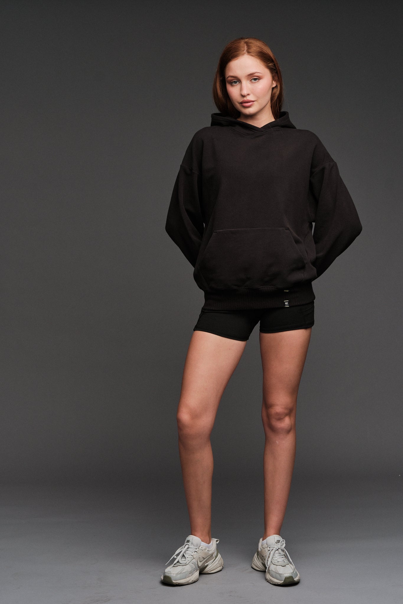 ALIGNED PULLOVER HOODIE