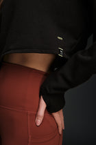 ALIGNED CROPPED COWL