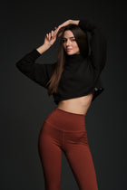 ALIGNED CROPPED COWL