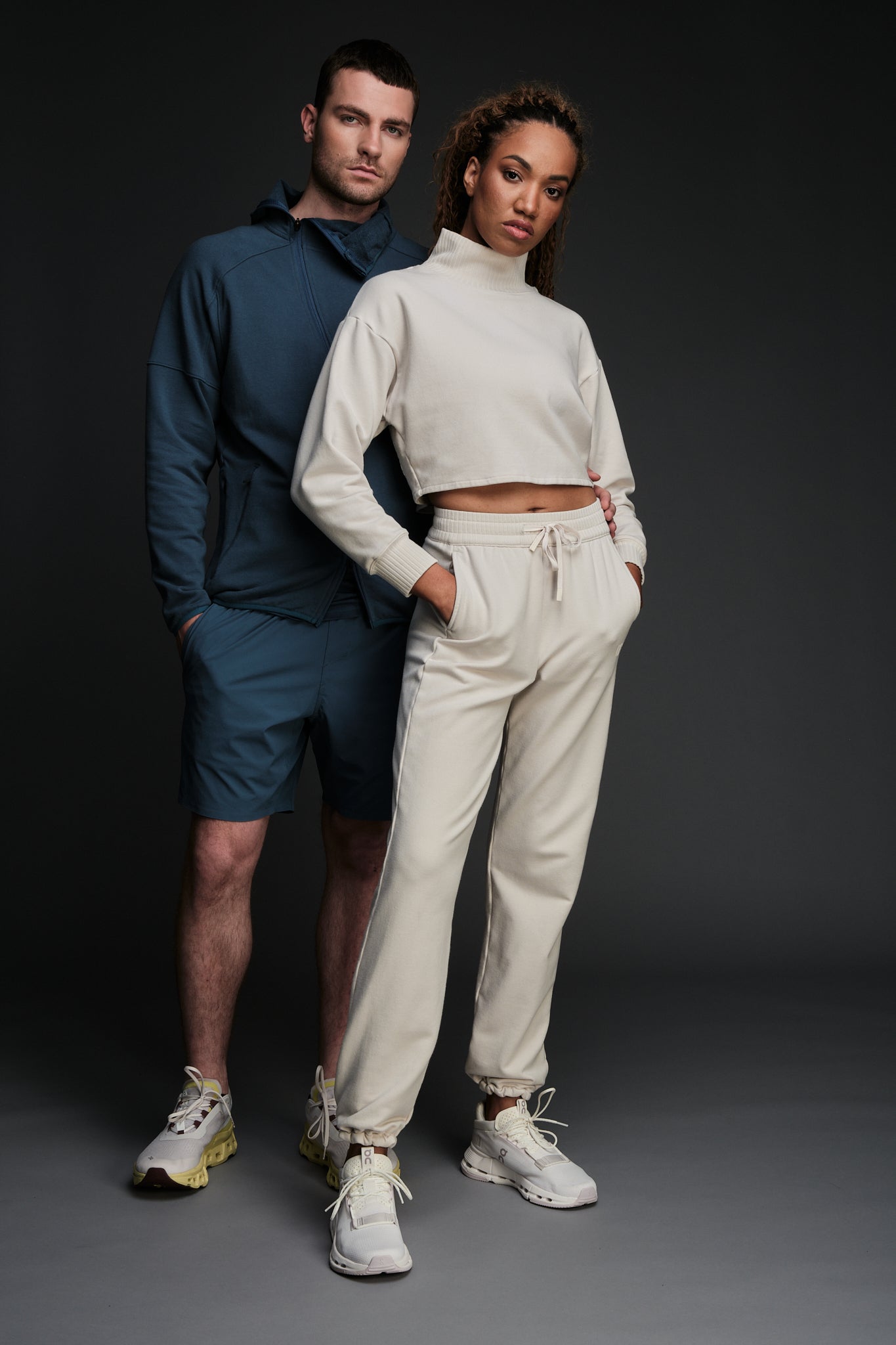 VISTA DEL SOL ULTRA COMFORT STRAIGHT LEG SWEATPANTS