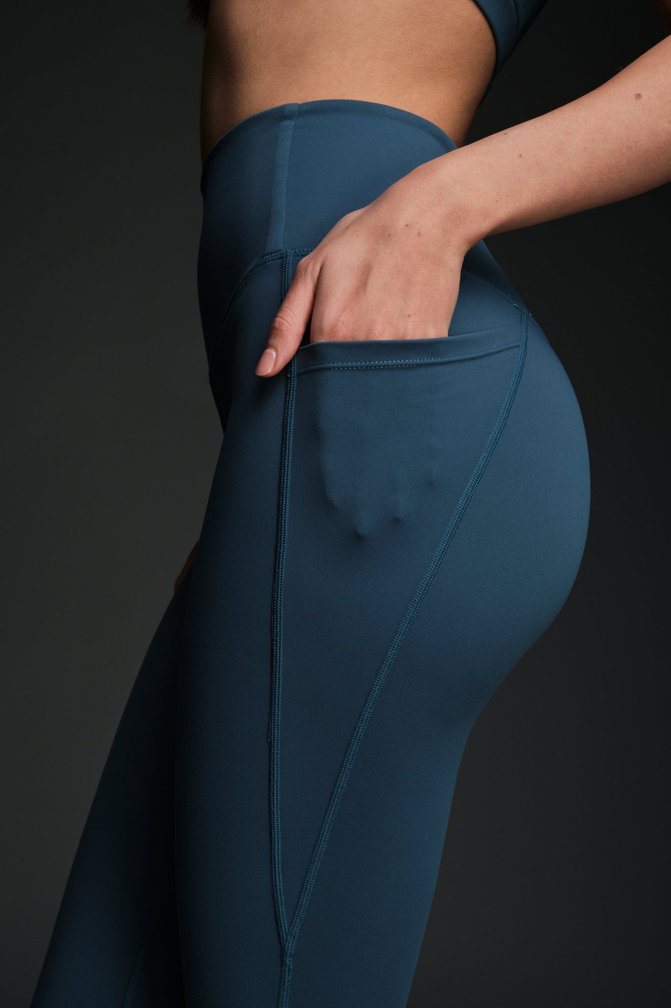 FLOW HIGH WAIST LEGGINGS