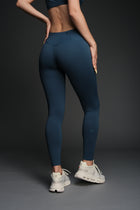 FLOW (NO SIDE SEAM) 7/8 REGULAR WAIST LEGGINGS