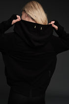 FLOW HOODIE