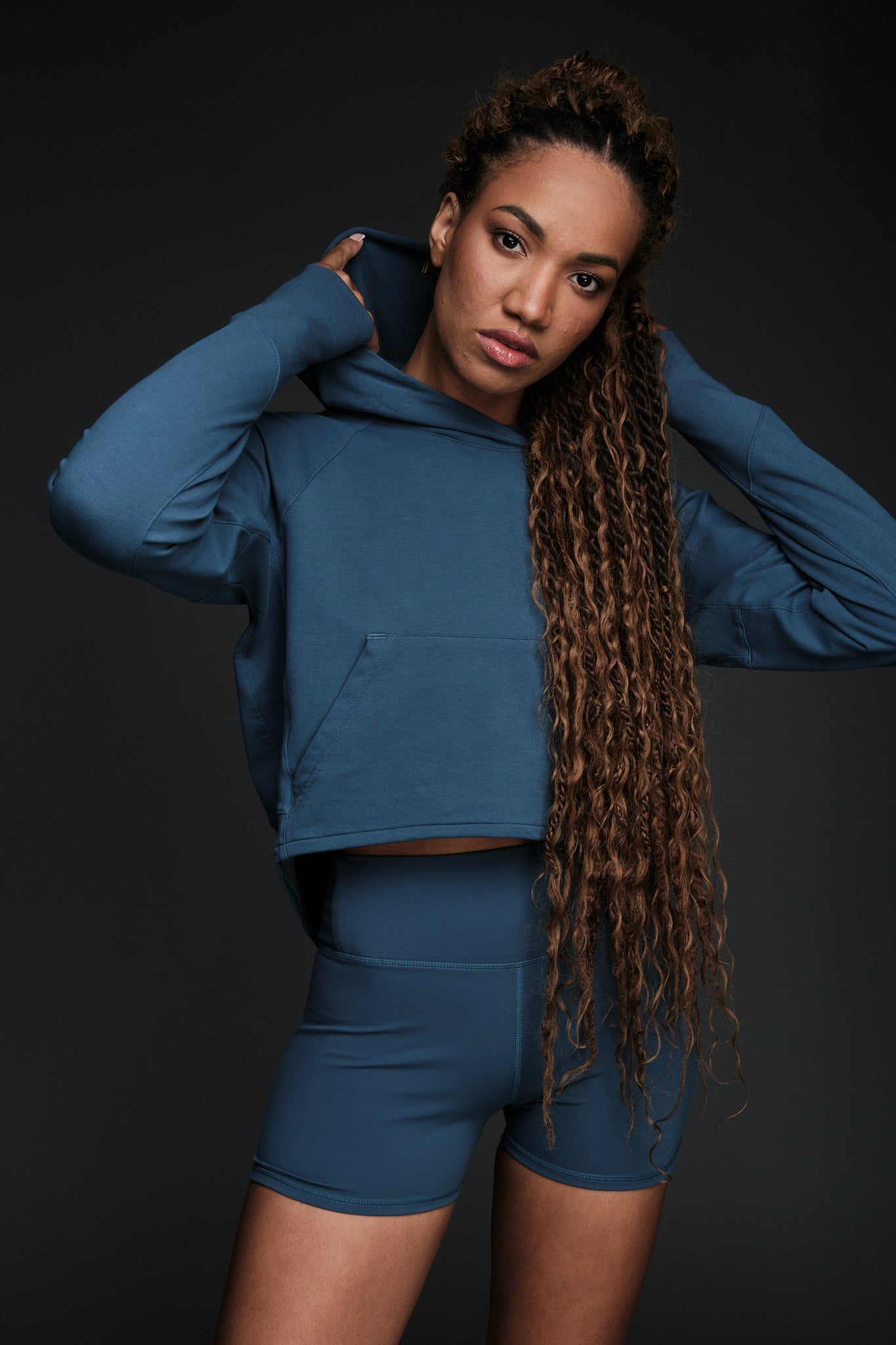 FLOW HOODIE