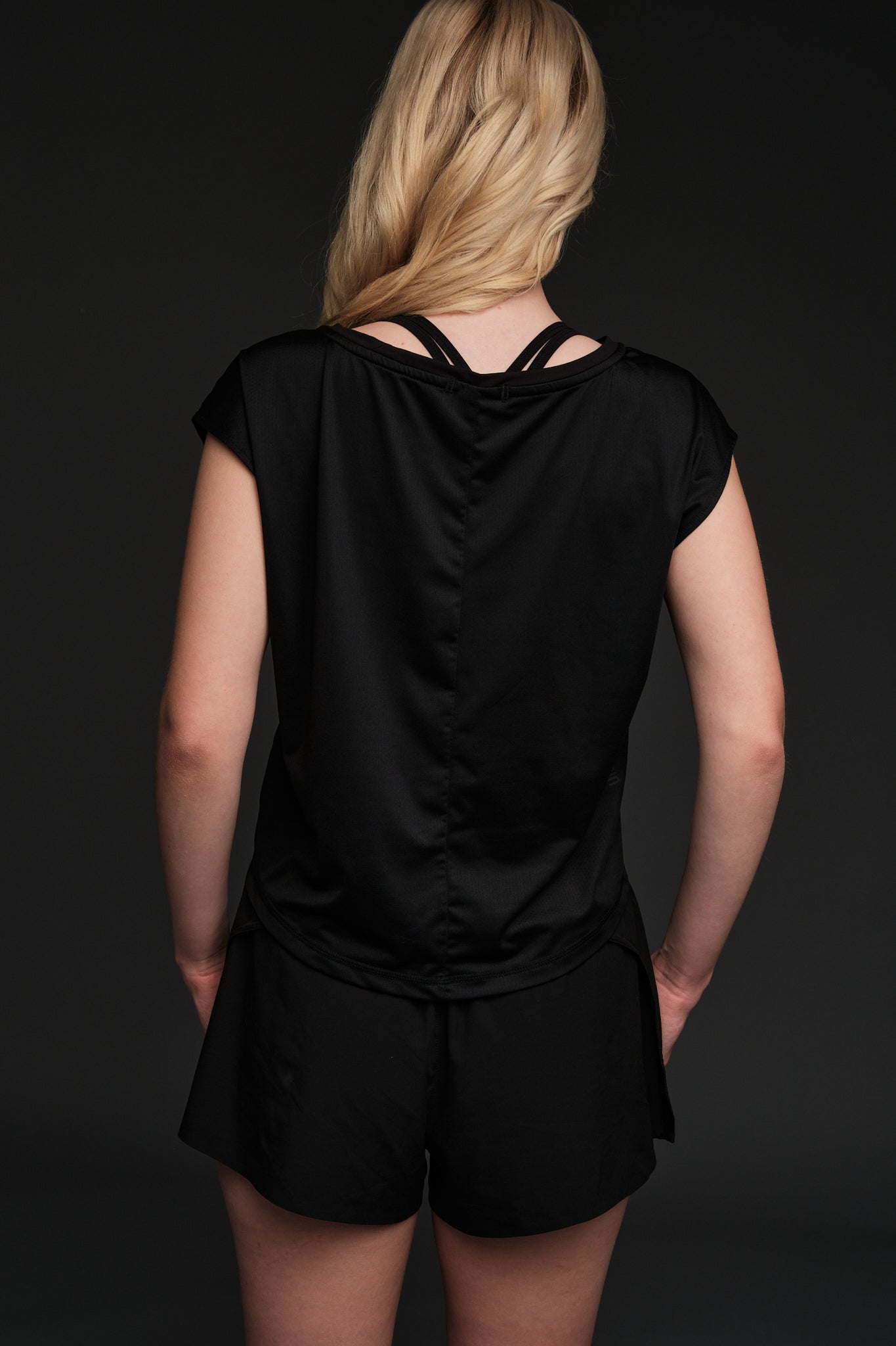 THE CANYON ACRES EVERY DAY DROP SHOULDER TEE
