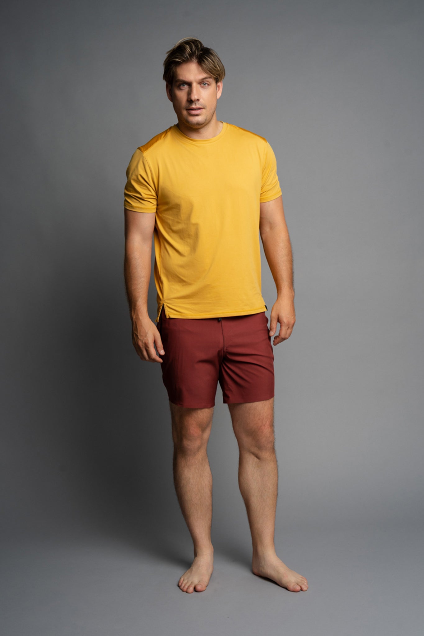Top of the World Training Tee (Regular Fit)