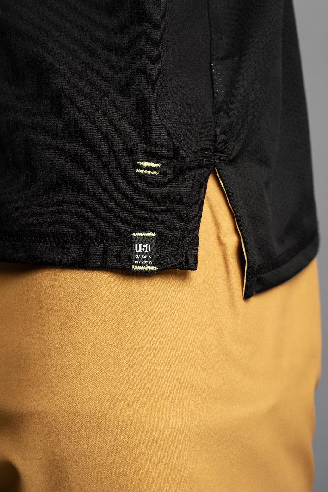 Top of the World Training Tee (Regular Fit)