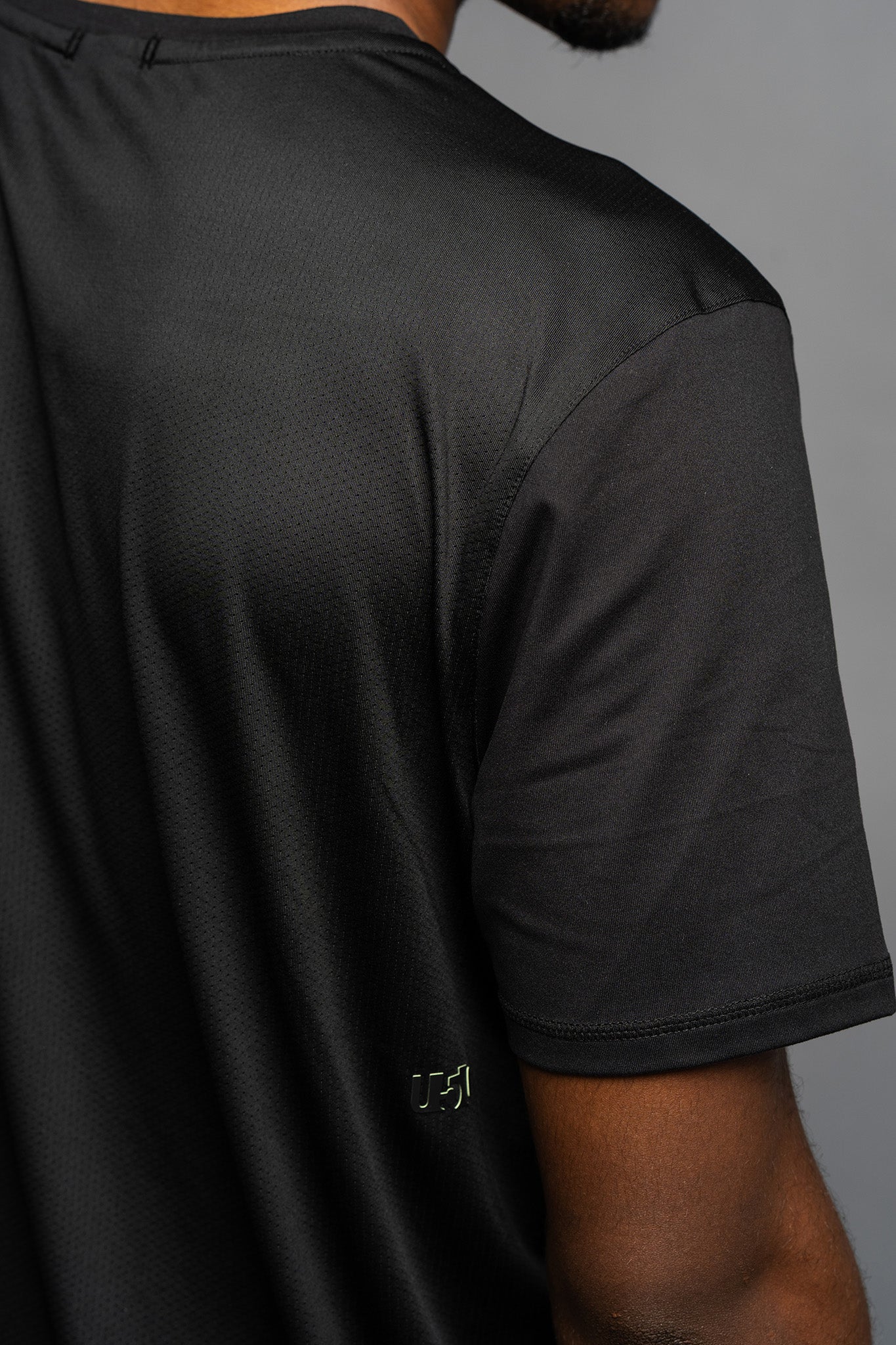 Top of the World Training Tee (Regular Fit)