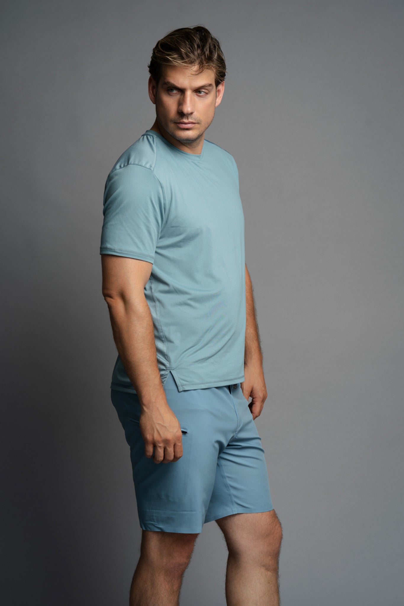 Top of the World Training Tee (Regular Fit)