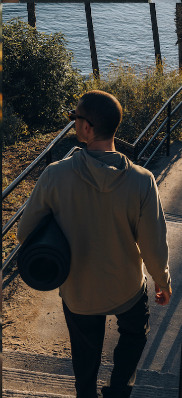 Heisler lightweight hoodie tee, fairview training day performance pant